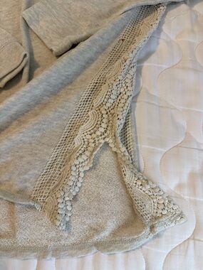 O'Neill Light Gray V-Neck Sweater with Cream Crochet Trim